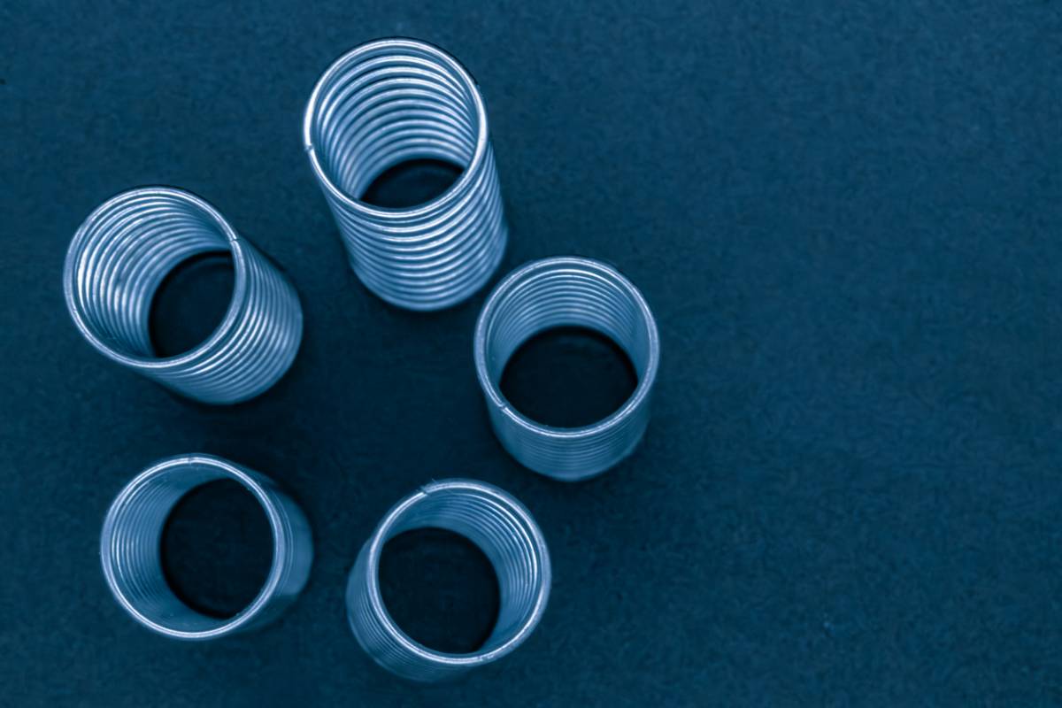 Filet rapporté en mécanique : réparer les filetages sans refaire la pièce